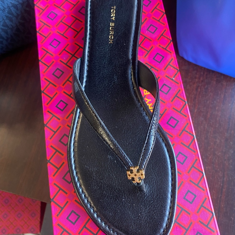 Authentic Tory Burch Sandal